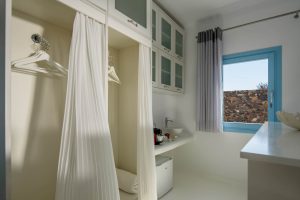 Kalestesia Suites - Deluxe suite with outdoor heated Jacuzzi